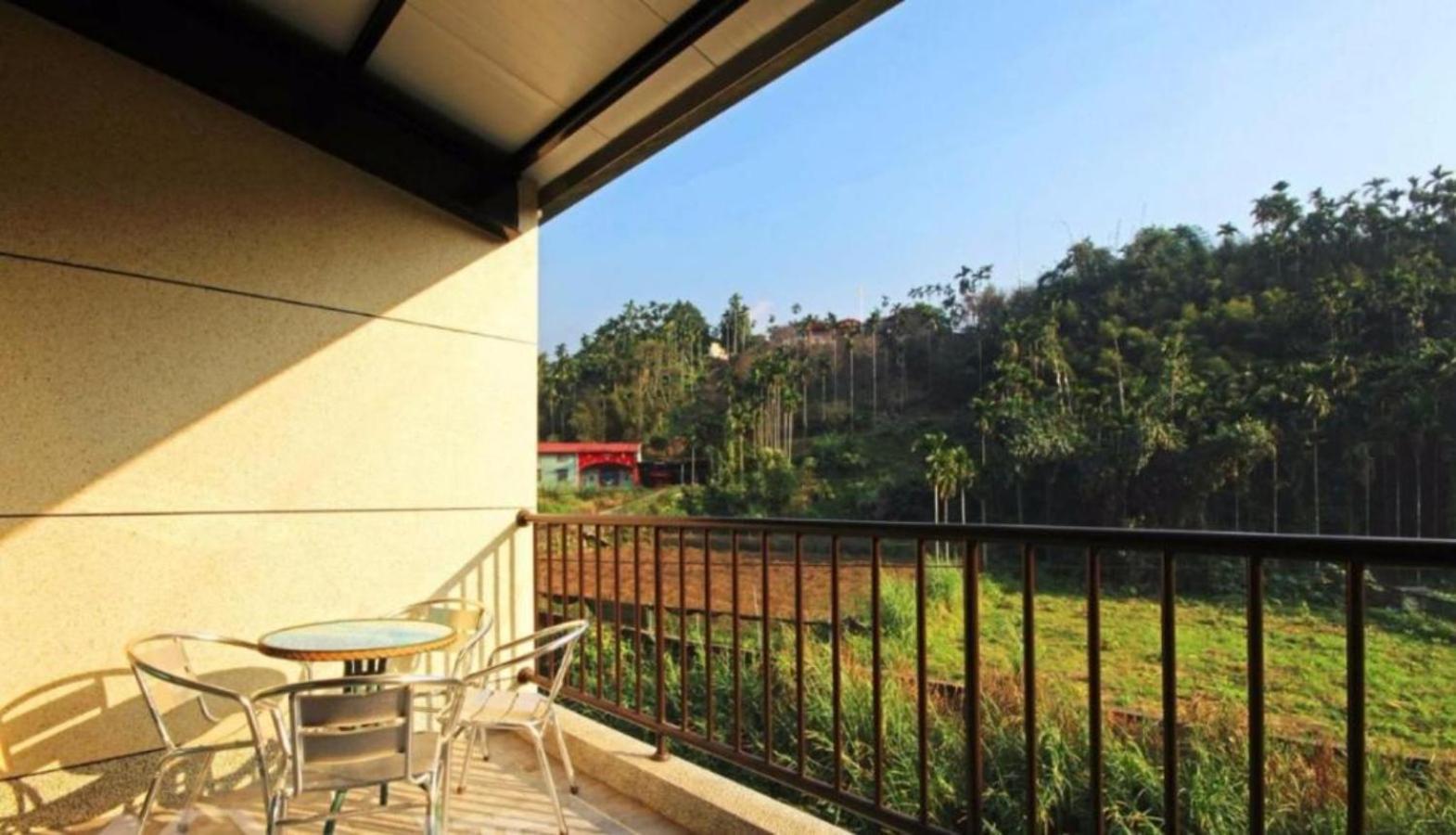 Qian'S Garden Inn Lugu Exterior photo